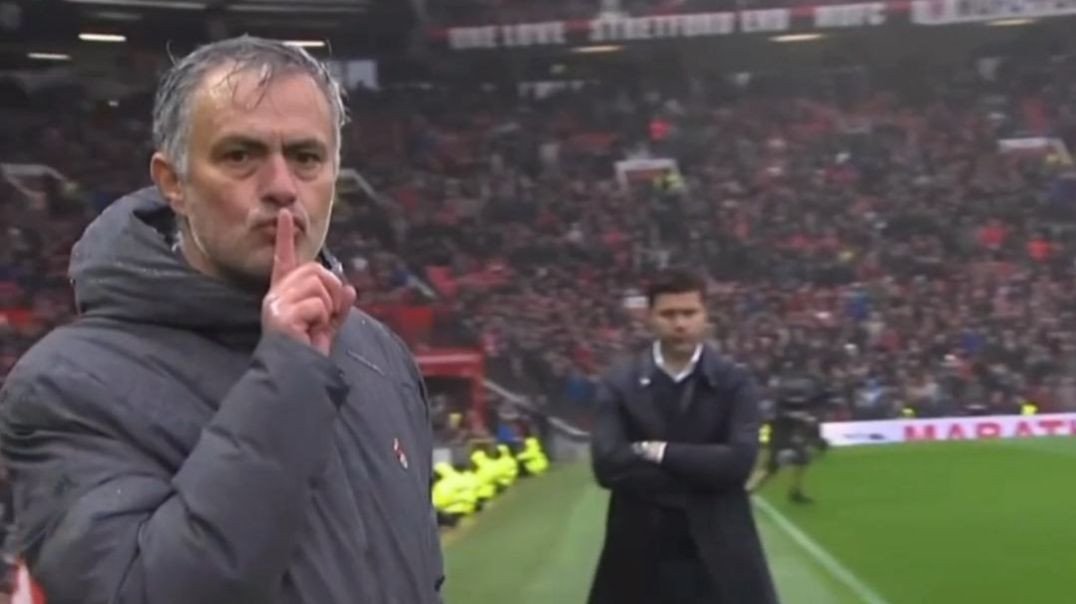José Mourinho celebrating